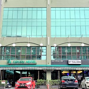 Green Hotel
